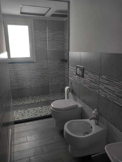 מונסרטו Chromotherapy Flat מראה חיצוני תמונה